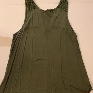 ✨MOVING SALE✨ Sleeveless Top